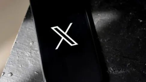 منصة إكس ترفع رسوم نشر الروابط