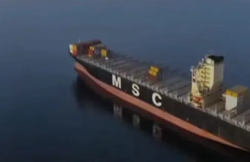 تقارير: سفن إيرانية تتحدى الحصار الأميركي وتعبر في مضيق هرمز