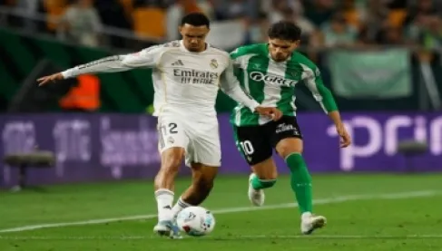 صدمة لريال مدريد تقرب برشلونة من لقب الدوري الإسباني