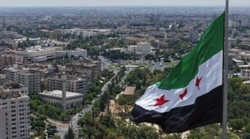 القضاء السوري يشرع في محاكمة شخصيات بارزة من عهد الأسد