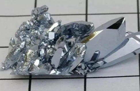 خبير يكشف عن أغلى وأندر المعادن في العالم