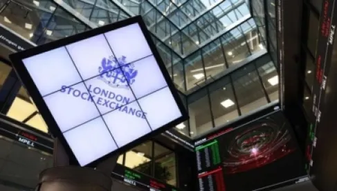 أسهم أوروبا تهبط مع تصاعد مخاطر الطاقة وترقب قرارات الفائدة