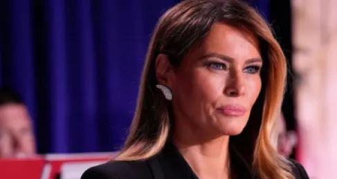 بعد نكتة (الأرملة) ميلانيا ترمب تدعو إلى وقف برنامج كوميدي