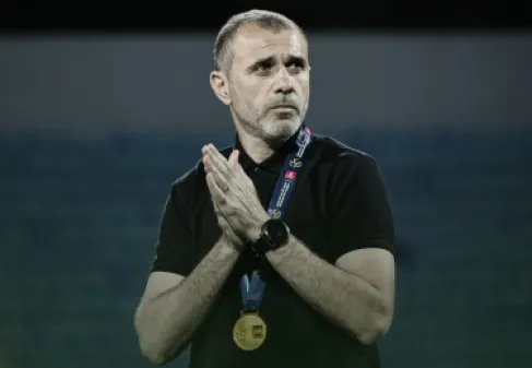 الحسين اربد ينهي عقد فرانكو وهايل مديرا فنيا جديدا