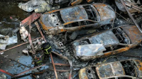 الدفاع المدني اللبناني يعلن استشهاد 3 من عناصره بغارة إسرائيلية جنوب لبنان