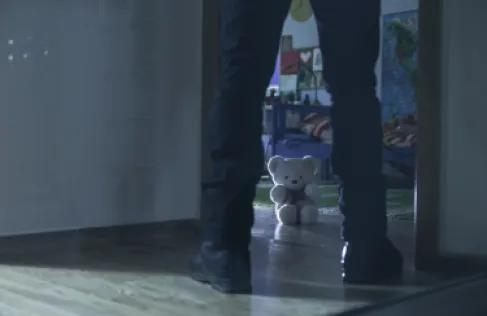 بريطانيا.. 40 إصابة واعتداءات جنسية تنهي حياة رضيع على يد والديه المثليي الجنس!