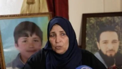 والدة أول طفل سوري قتل خلال الثورة: محاكمة نجيب شفت غليلي