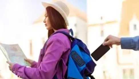 كيف تحمي نفسك من النشالين؟