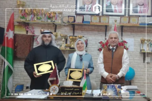 كلية الشريعة في عمان العربية تعزّز شراكتها المجتمعية بمحاضرة توعوية في مدرسة محمد بن القاسم الثانوية للبنين