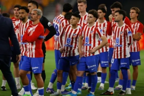 حلم الثنائية يتحول إلى كابوس.. كيف انهار موسم أتلتيكو مدريد في 18 يوما؟