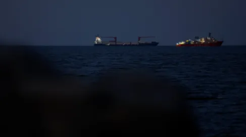 إيران تنفي ضلوعها في انفجار استهدف سفينة كورية جنوبية في مضيق هرمز