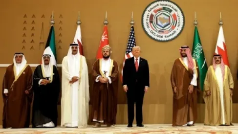 هل تضع حرب إيران نهاية لعقود من التحالف الخليجي-الأمريكي؟