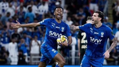 الهلال السعودي يهزم الخلود ويفوز بكأس الملك للمرة العاشرة في تاريخه