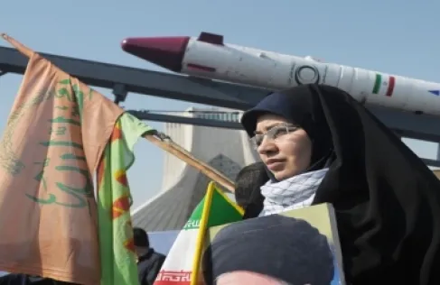 الاستخبارات الأمريكية: إيران قادرة على الصمود لأشهر وتحتفظ بقدراتها الصاروخية