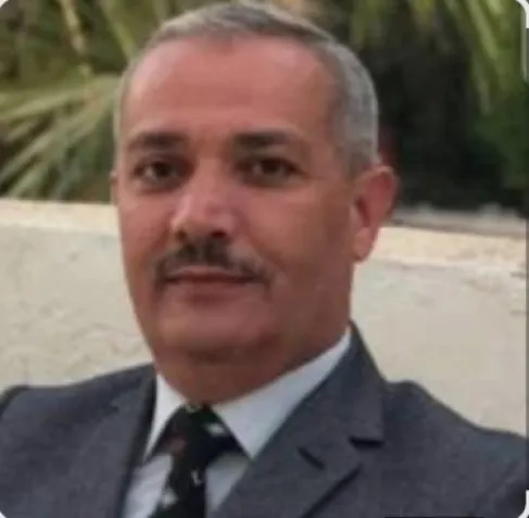 الإِيمَانُ بِالْوَطَنِيِّ وَالْكُفْرُ بِالْمُرْتَدِّ