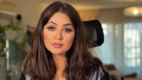 أثناء التصوير.. شبل أسد يهاجم فنانة مصرية أمام مدربته