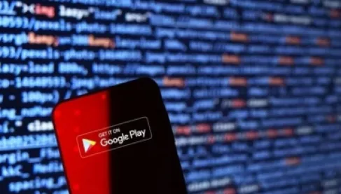 خدعت ملايين المستخدمين.. احذر هذه التطبيقات الاحتيالية على «غوغل بلاي»