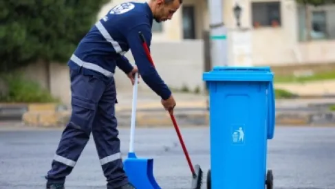 نقابة البلديات: معاناة عمال الوطن في البلديات مستمرة