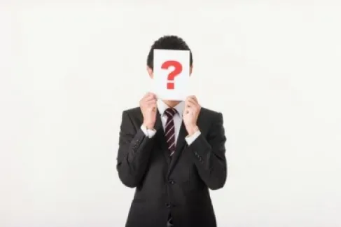 نائب يسأل حسان : من هم النواب الذين حصلوا على مبالغ وأراضٍ ومنح ؟