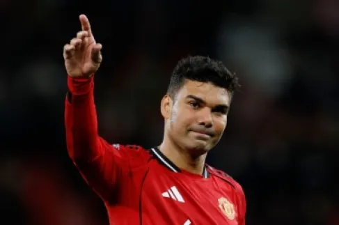 ليس رونالدو أو ميسي.. كاسيميرو يختار اللاعب الأكثر اكتمالا في كرة القدم