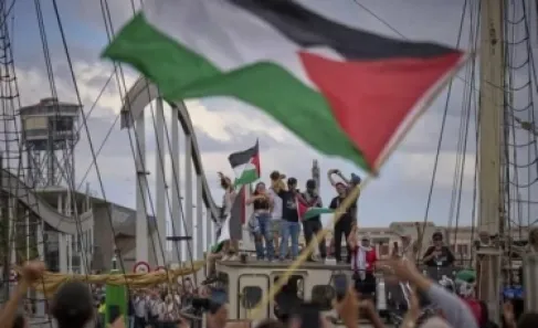 (أسطول الصمود العالمي) يبحر غدا نحو غزة من السواحل التركية