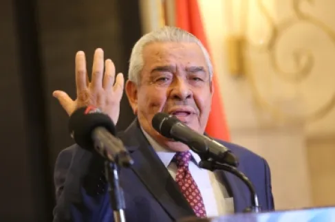 الروابدة: قطبوا خدي بدون بينج واللي بوجهي عضة فرس مش غمازة