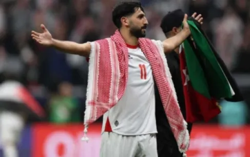 النعيمات ينتقل إلى شباب الأهلي الإماراتي