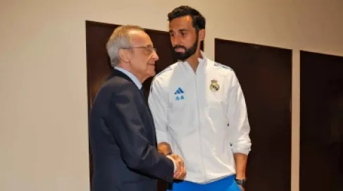 برشلونة يستعد للتحرك ضد بيريز.. ويدرس مقاضاة أربيلوا