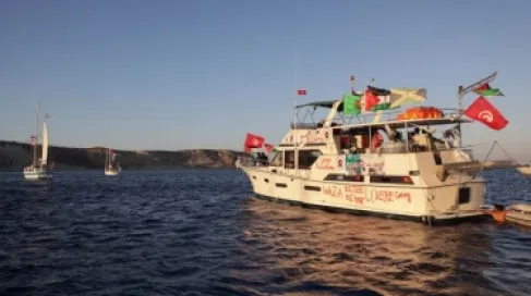 أسطول الصمود يواصل الإبحار نحو غزة رغم التهديدات الإسرائيلية