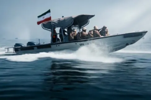 إيران تفعّل دفاعاتها الجوية وتتوعد برد أسرع وأشد على أي هجوم