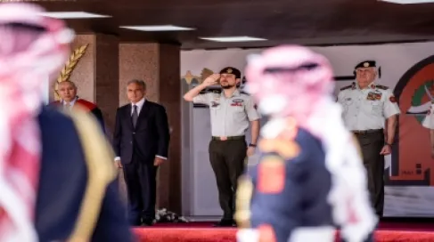ولي العهد يرعى حفل تخريج الفوج الـ 34 من الجناح العسكري بمؤتة