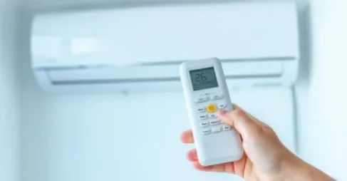 طبيب يحذر !! .. خطأ عند استخدام مكيف الهواء في الطقس الحار