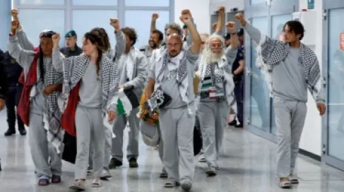 اتهامات لإسرائيل بالتعذيب والاعتداء الجنسي بحق نشطاء أسطول الصمود