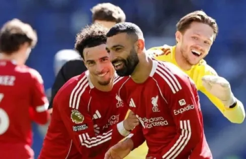 عملاق إسباني يشعل الصراع.. تحرك جديد للتعاقد مع محمد صلاح