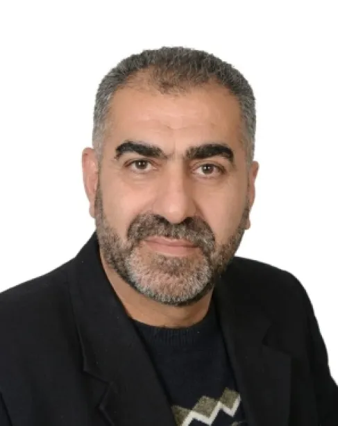 العشر الأوائل من ذي الحجة حين يقترب المعنى من القلب