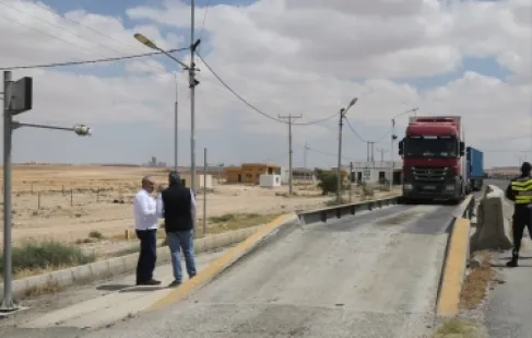 وزير الأشغال: تقنيات حديثة لرصد مخالفات الحمولات المحورية على الطرق