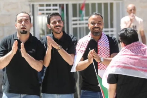 موظفو الأسواق الحرة يحتفلون بالاستقلال  - صور