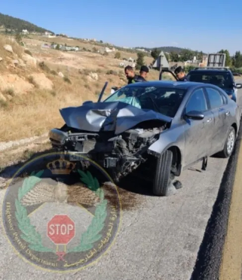 ثلاث اصابات على طريق اربد - عمان بحادث تدهور