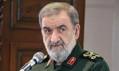 رضائي يحذر ترمب: ستواجهون ممرا مظلما لا نهاية له إذا دخلتم الحرب