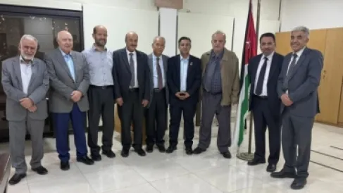 إحسان عبيدات رئيسا لجمعية تعريب العلوم الطبية بالتزكية