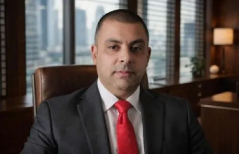 حكاية وطن صنعته سواعد الرجال 