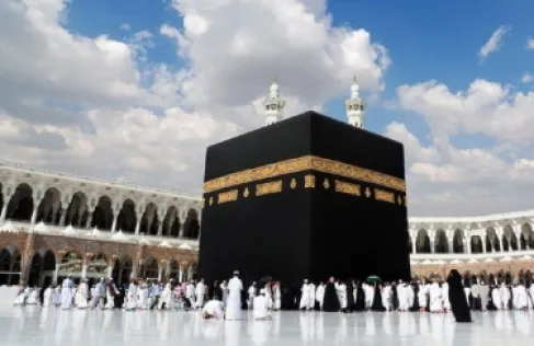 القبض على مصري حاول تهريب حجاج بسيارته إلى مكة