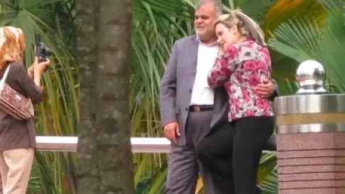 Mossad Leaked Photo of Iranian Official with His Mistress