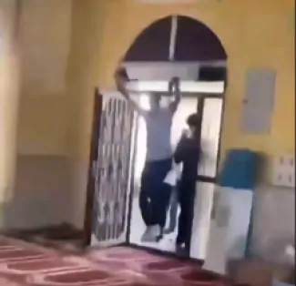 لقطة من الفيديو