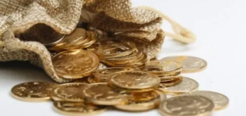 سورية. سائق سيارة أجرة يبحث عن راكب لإعادة ثروة من الذهب
