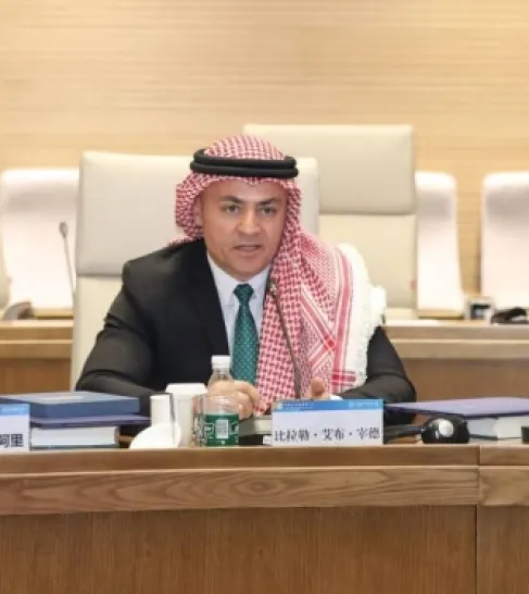القضاء الأردني يُنصف مسؤولاً سابقاً في وزارة الاستثمار ويُبطل قرار تسريحه بعد 18 عاماً من الخدمة