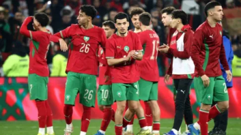 بالفيديو.. أميركا ترفض دخول نجم منتخب المغرب إلى أراضيها