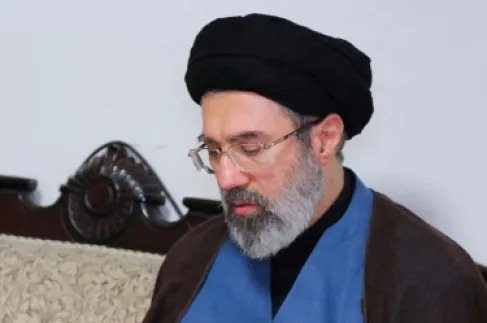 مجتبى يتهم واشنطن وتل أبيب بمحاولة زرع الانقسام داخل إيران