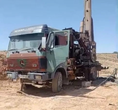 ضبط حفارة متلبسة بحفر بئر مخالف في معان