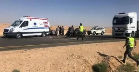 إصابة 5 أشخاص بحادث تصادم في وادي عربة